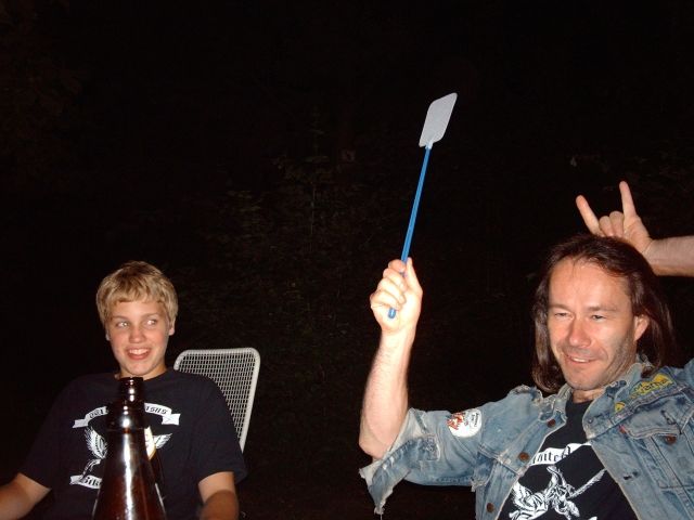 053.jpg